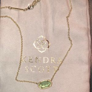 Kendra Scott Elisa gold pendant necklace green